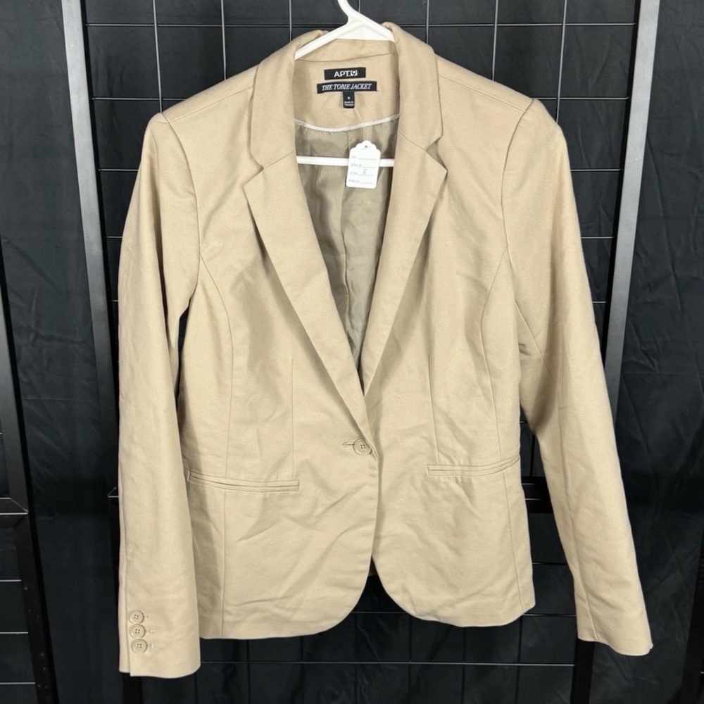 APT 9 Women’s Tan Blazer Jacket Size 8 The Torie Jacket One Button Career